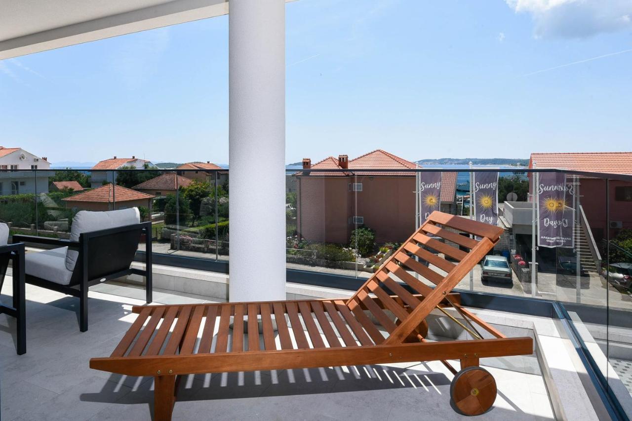 Sunny Day Luxury Holiday Apartments Orebić Extérieur photo