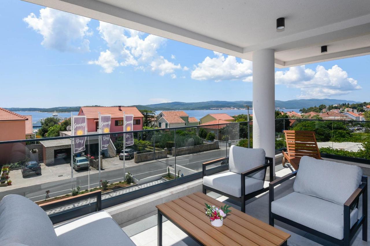 Sunny Day Luxury Holiday Apartments Orebić Extérieur photo