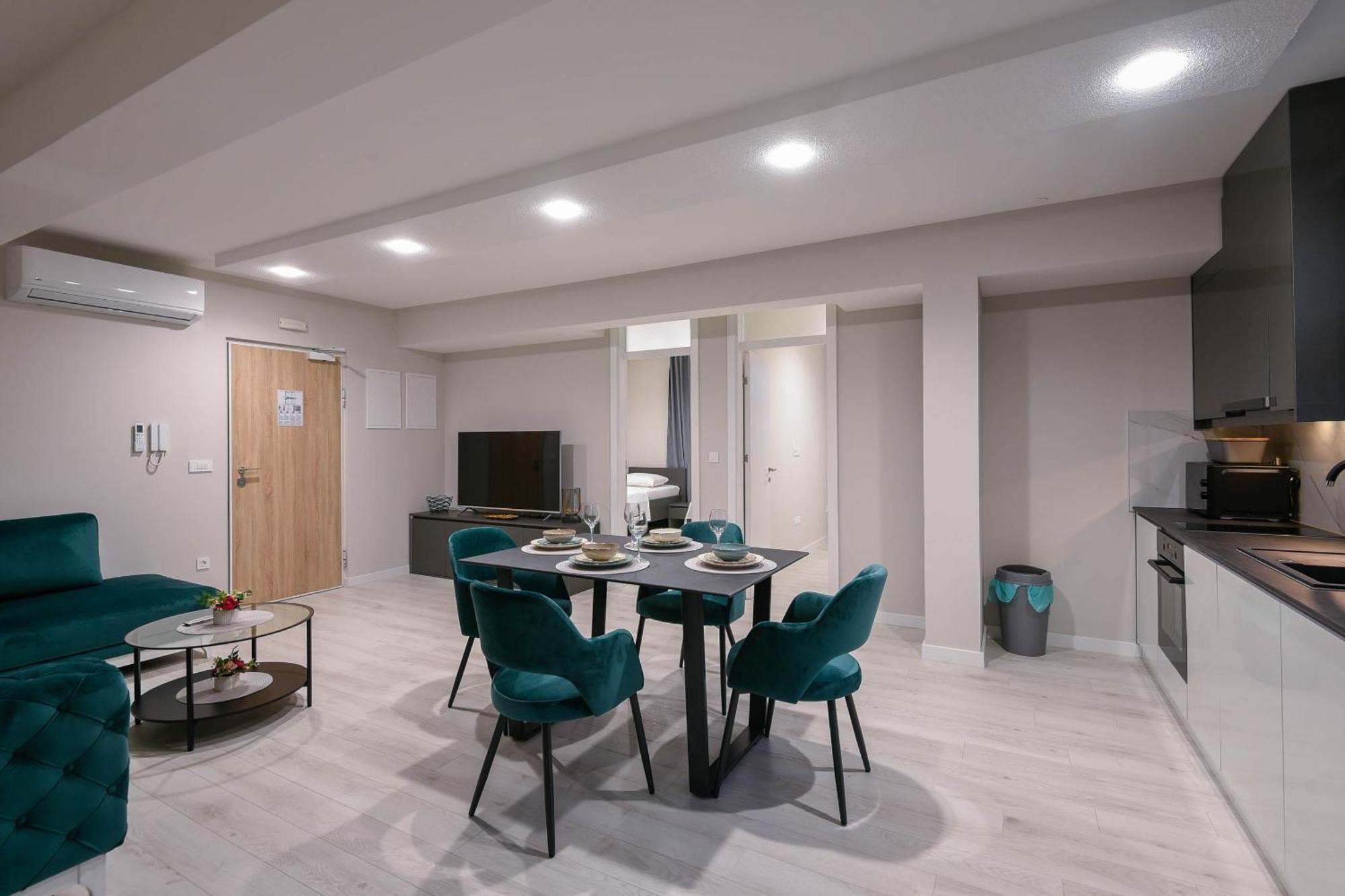 Sunny Day Luxury Holiday Apartments Orebić Extérieur photo