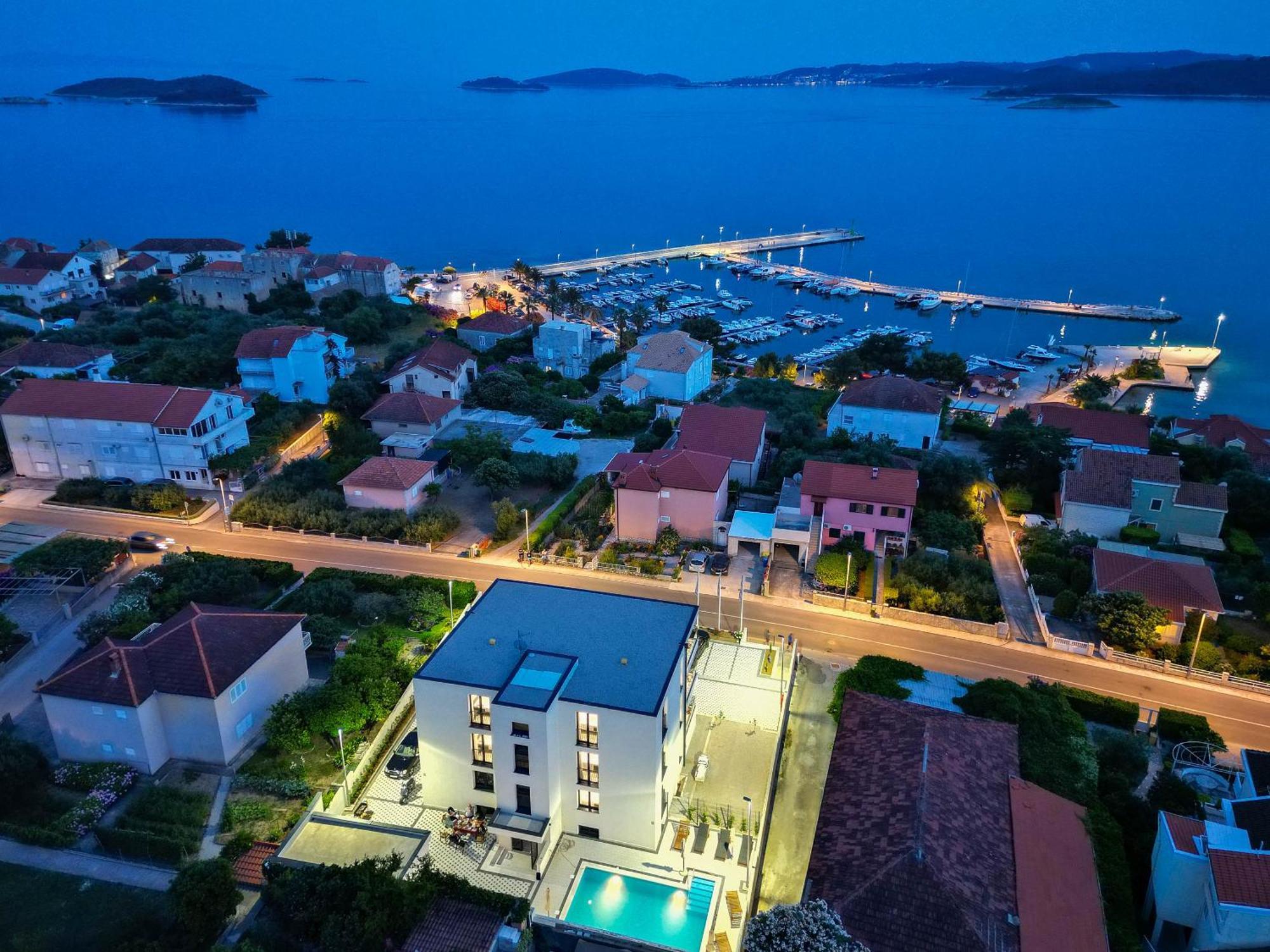 Sunny Day Luxury Holiday Apartments Orebić Extérieur photo